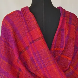 Sett Fiesta Shawl Back